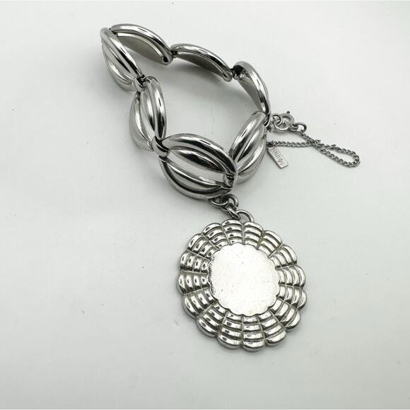 Monet Medallion Bracelet Silver tone Vintage Retro Chunky Maximalism Statement - Picture 1 of 10